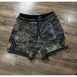 Jordan CUSTM Player-Issued Undefeated Twilight Marsh Basketball Shorts